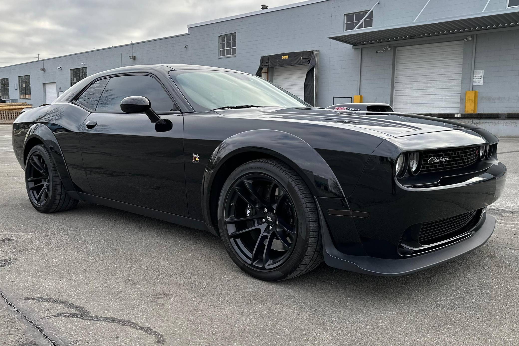 限定価格 CHALLENGER ALL BREEDERS ボディバッグ ブラック 2021 Dodge Challenger R/T Scat Pack Widebody Shaker for Sale