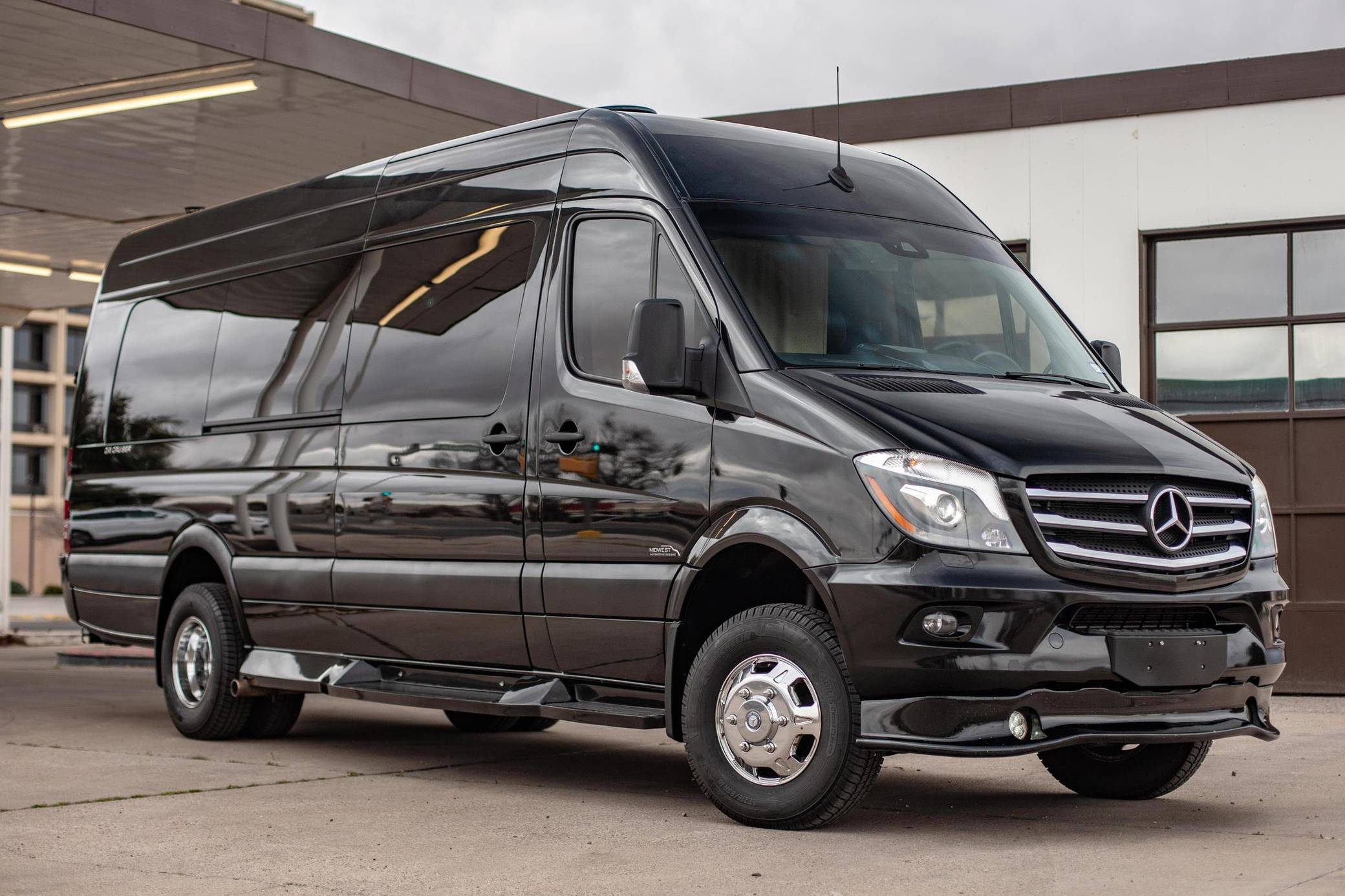 2017 Mercedes-Benz Sprinter 3500XD Midwest Automotive Designs Day Cruiser  4x4 for Sale - Cars \u0026 Bids, image size:2080x1386