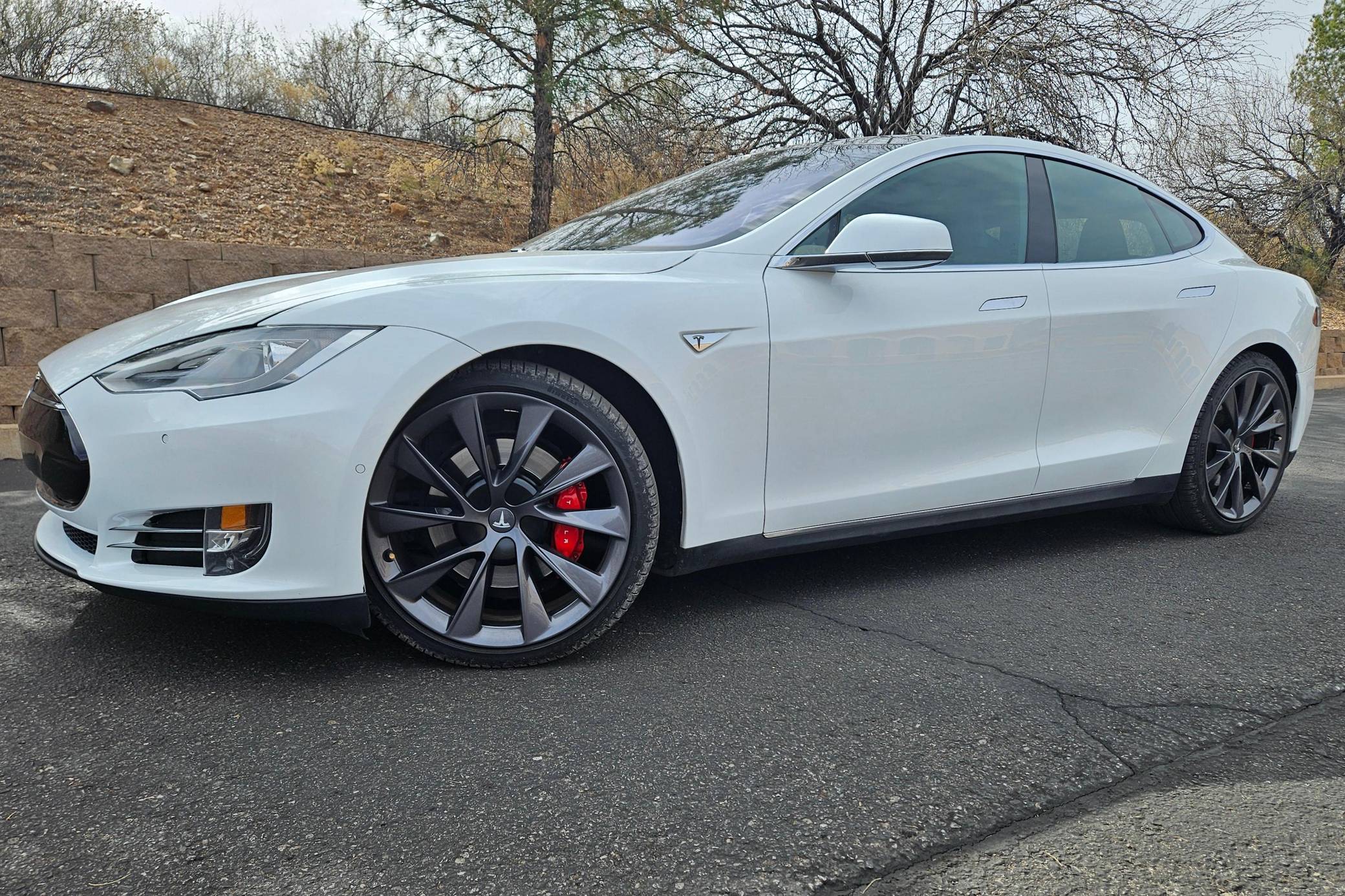2015 Tesla Model S P90D for Sale - Cars & Bids