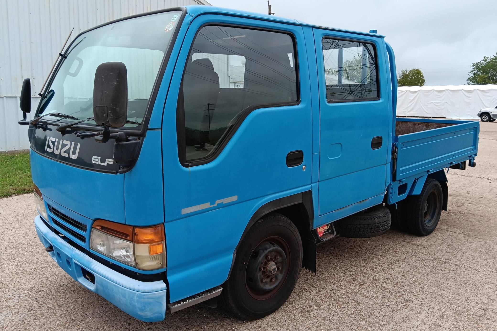 1996 Isuzu ELF 250 for Sale - Cars & Bids