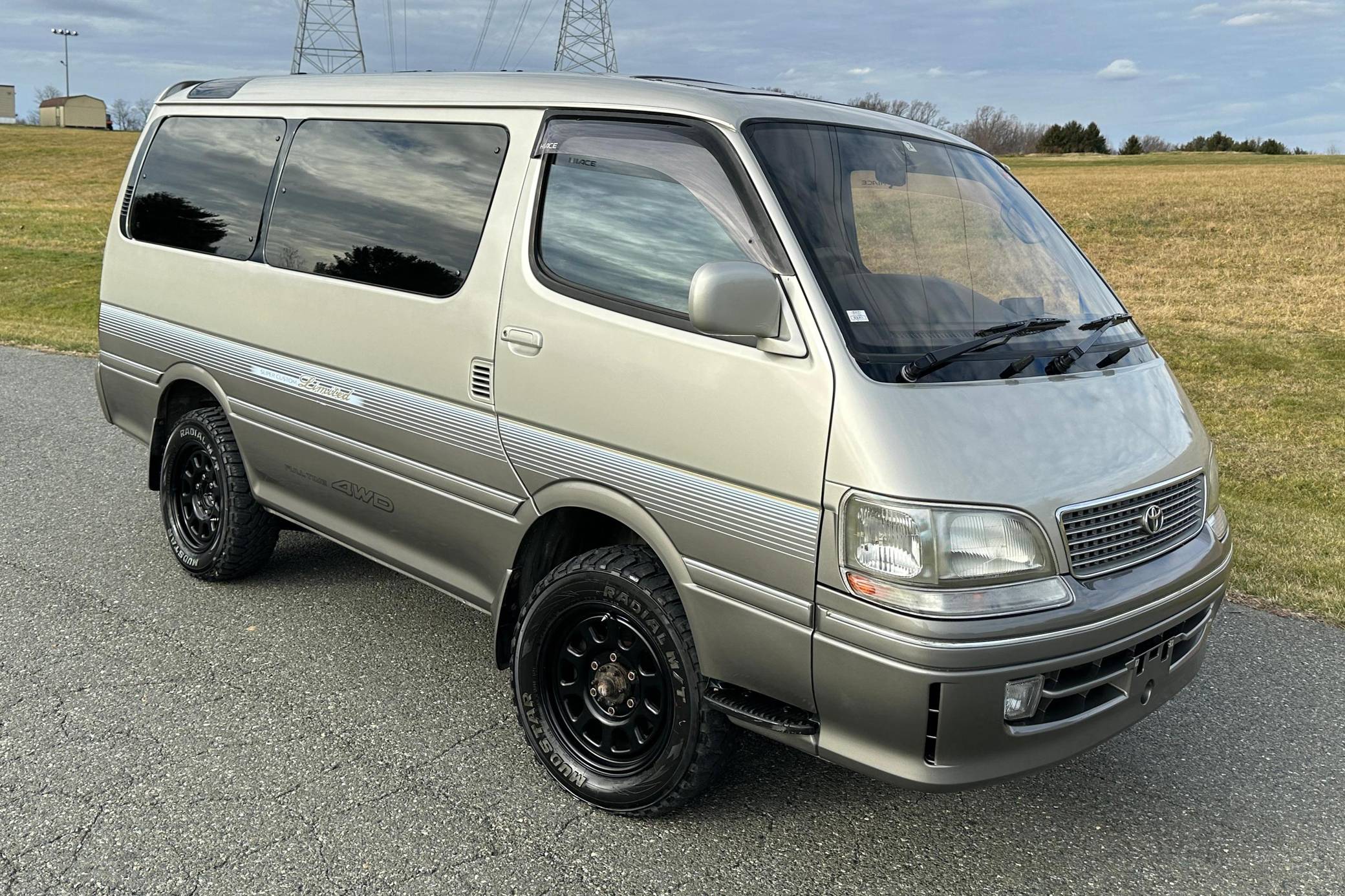 Hiace Super Toyota Van Type Toyota 100 Type Hi-Ace Super Aoshima 01045