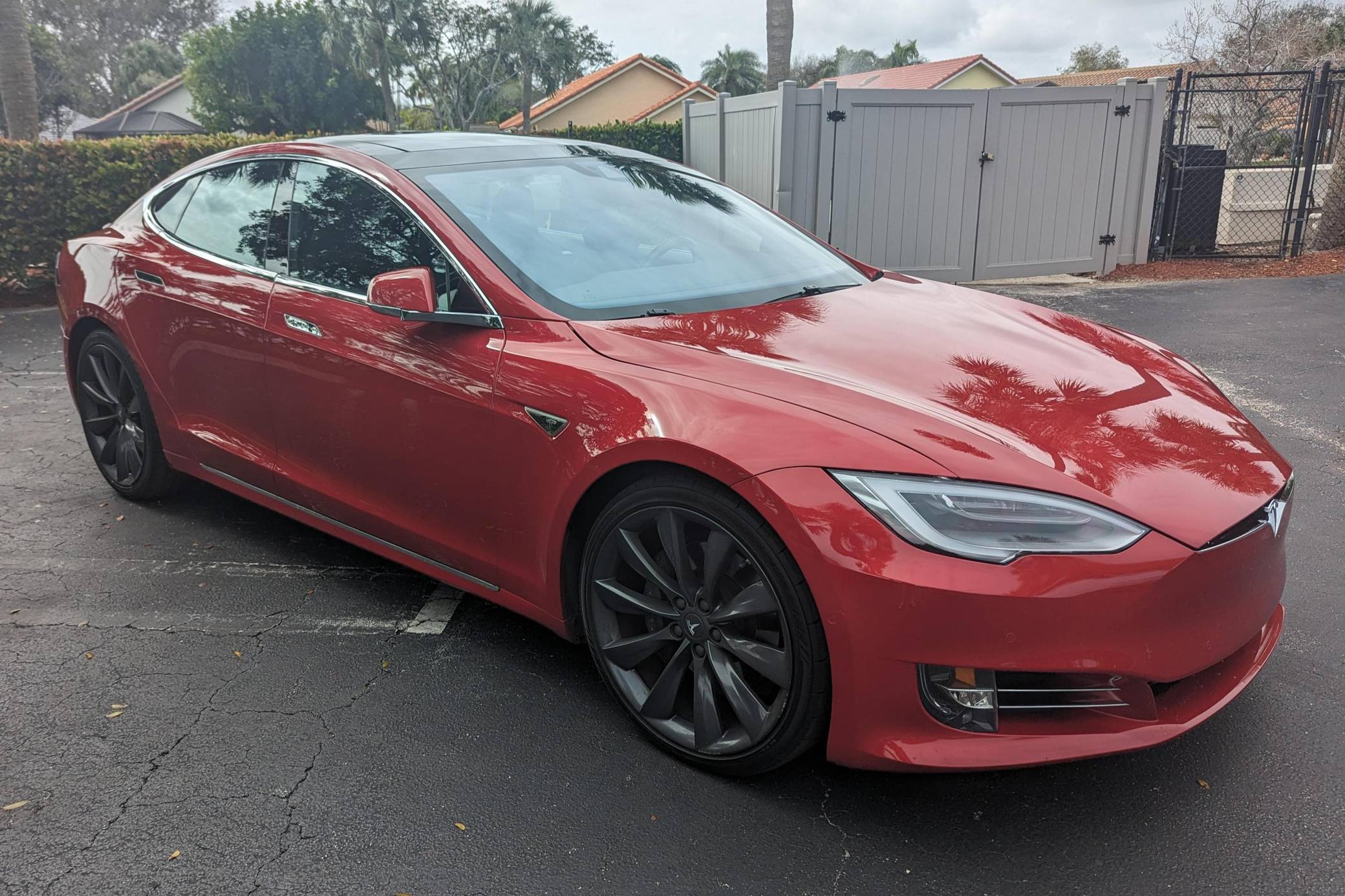 Tesla model s 2024 90d horsepower