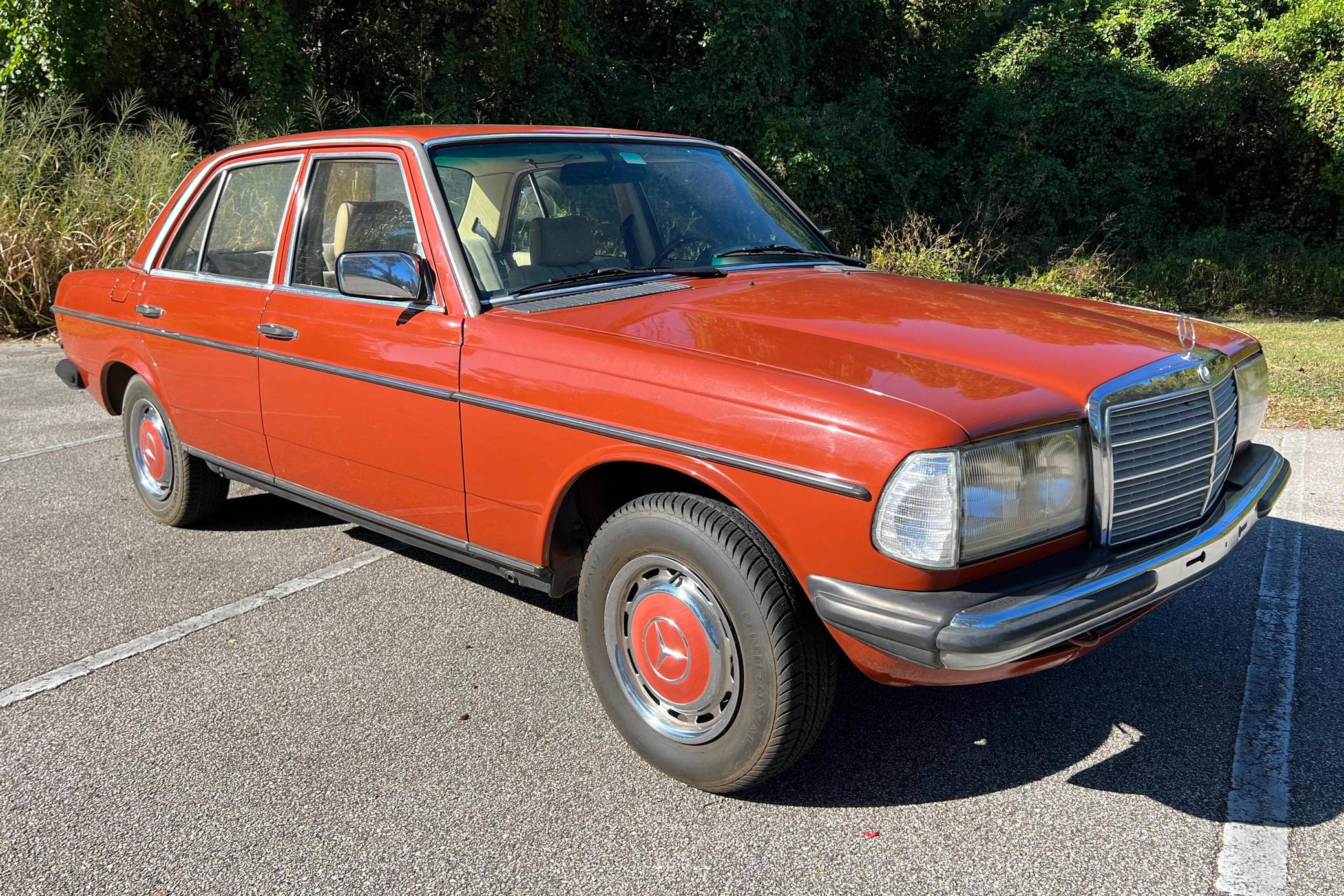 230E W123 70～80年代のメルセデスベンツw123⁄w116⁄w126の販売・修理 