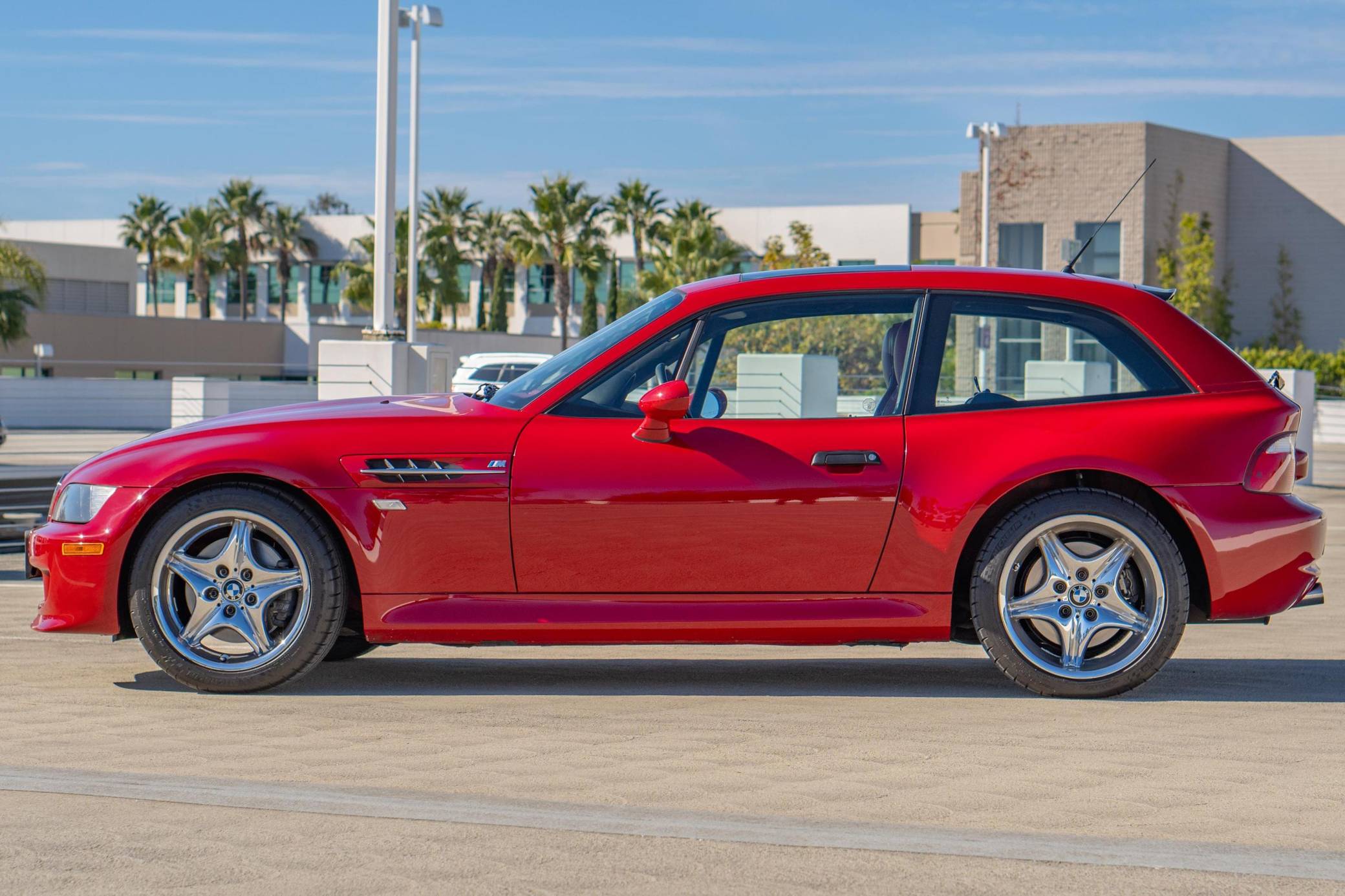 UTモデル　 Z3Mクーペ BMW Z3 M Coupe Black UT Models 1/18