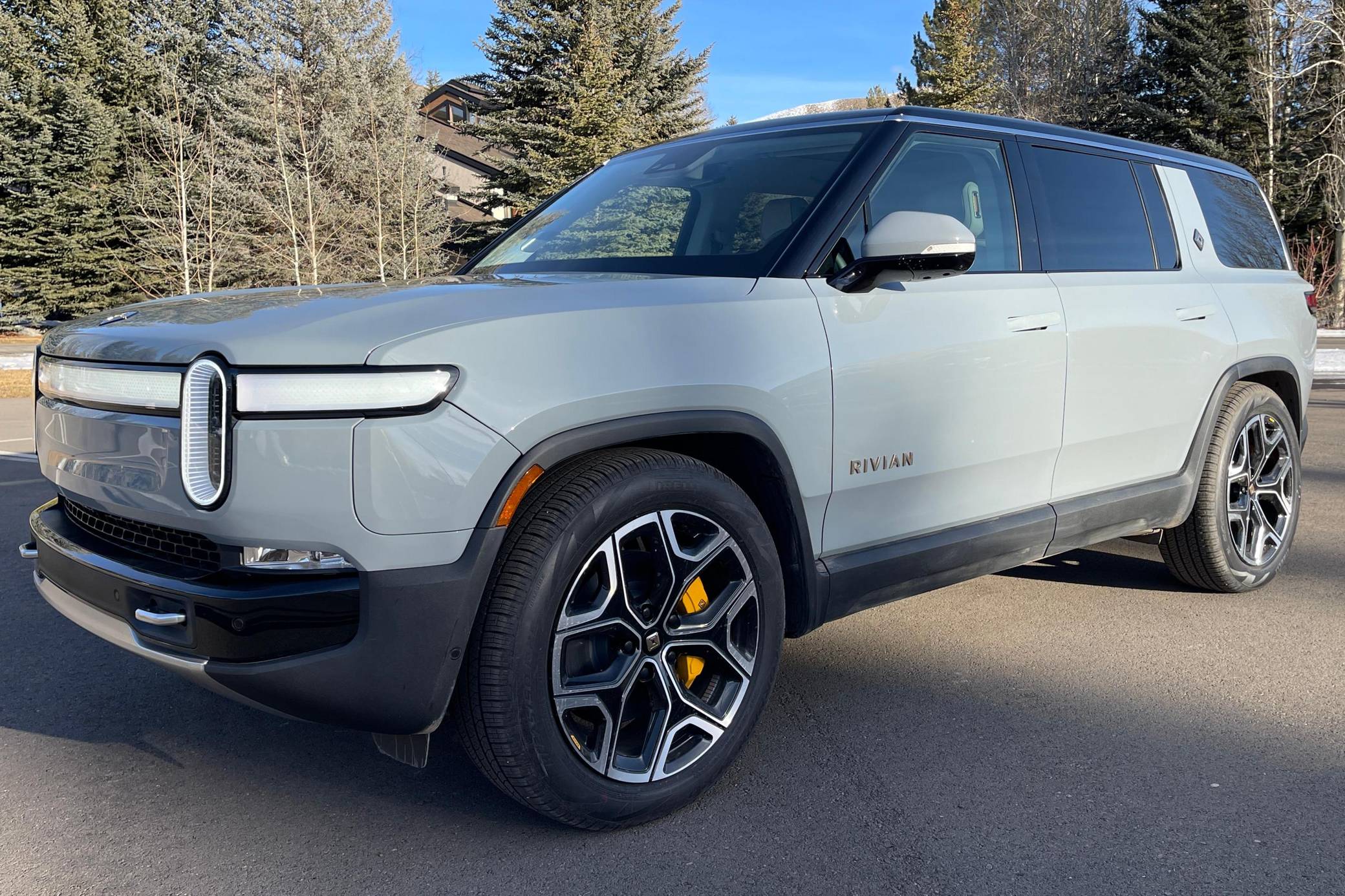 2023 Rivian R1S Launch Edition for Sale - Cars & Bids