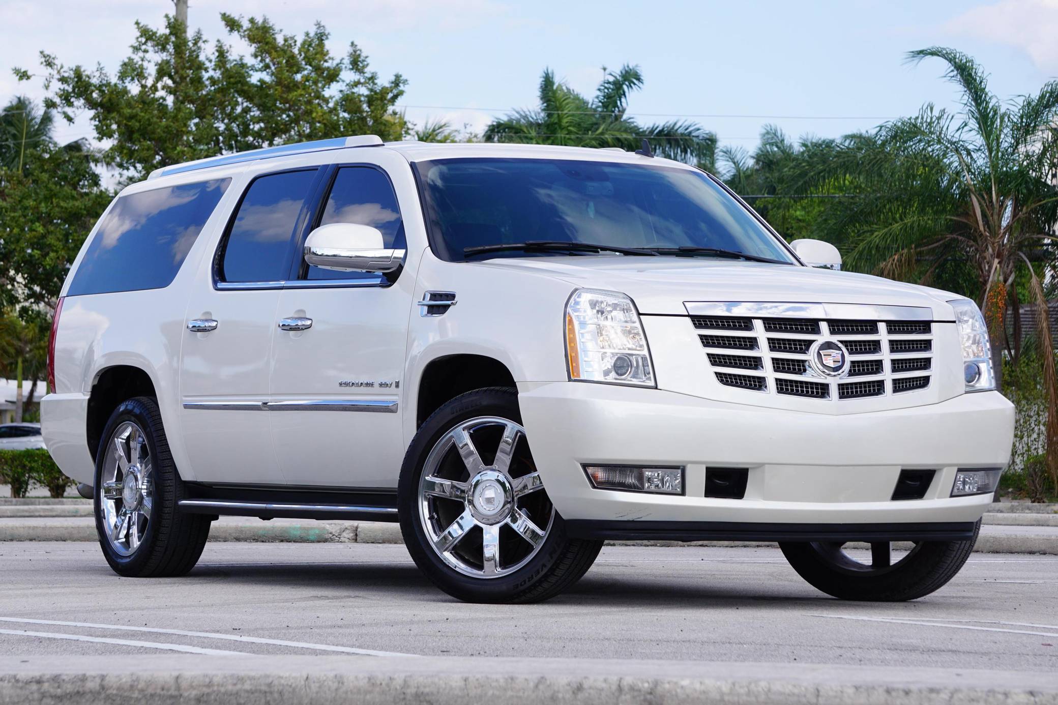 2007 Cadillac Escalade ESV for Sale - Cars & Bids