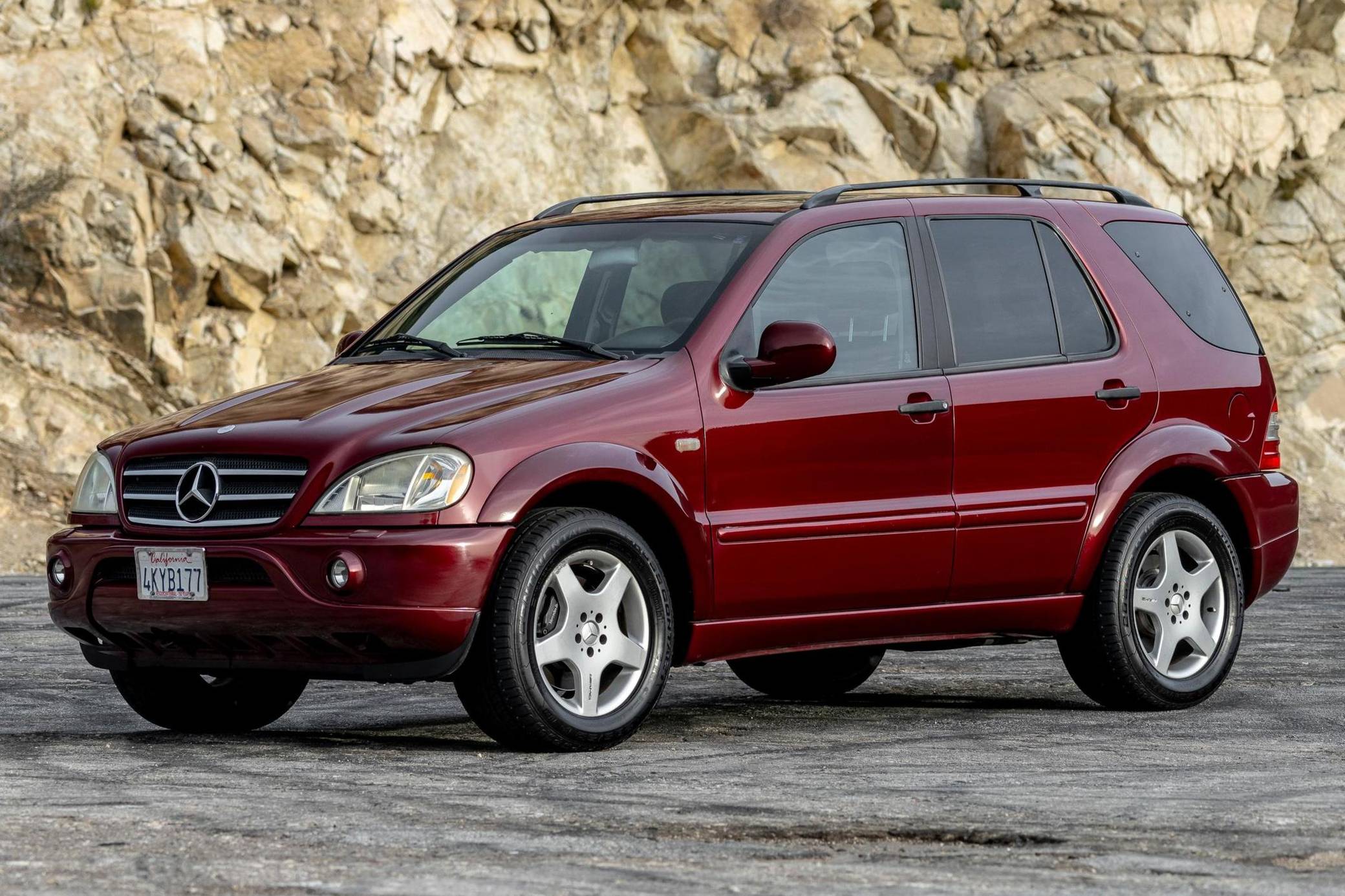 Is A Used 2000 Mercedes Ml55 Amg A Smart Buy? (Specs & More) - 2l1q271