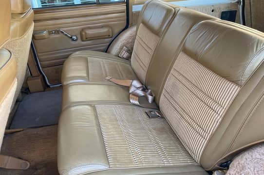 1988 Jeep Grand Wagoneer for Sale - Cars & Bids