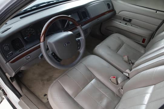 2011 Ford Crown Victoria LX for Sale - Cars & Bids