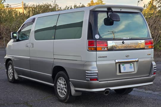 1998 Nissan Elgrand Caravan X for Sale - Cars & Bids