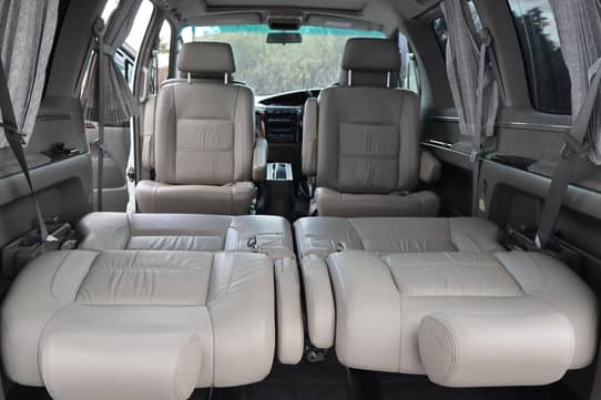 1998 Nissan Elgrand Caravan X for Sale - Cars & Bids