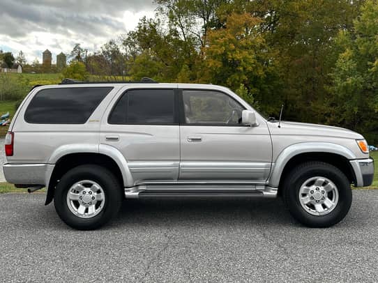 1997 Toyota 4Runner Limited 4x4 for Sale - Cars & Bids