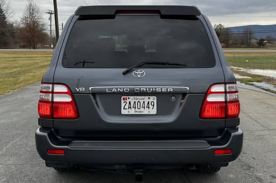 2004 Toyota Land Cruiser for Sale - Cars & Bids