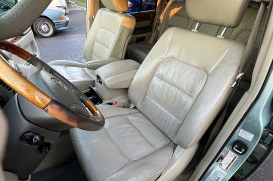 2005 Lexus LX 470 for Sale - Cars & Bids