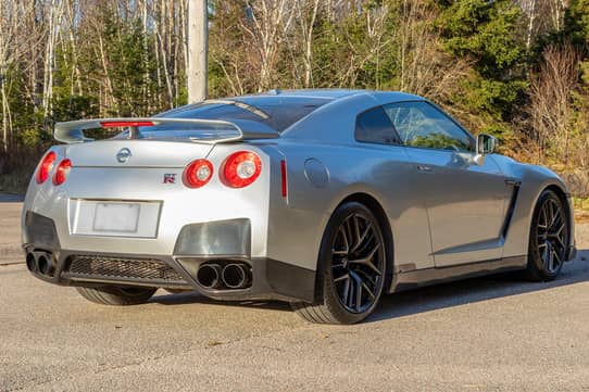 2010 Nissan GT-R for Sale Cars Bids