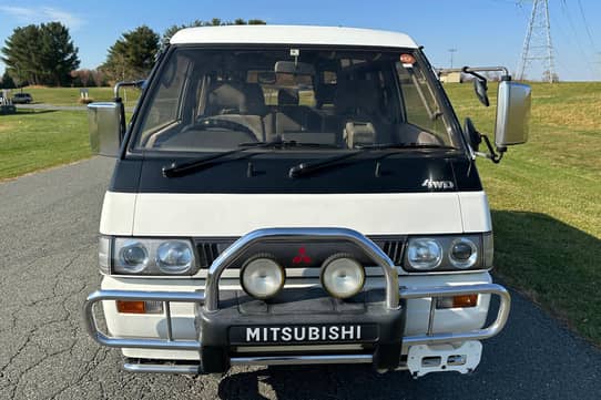 1992 Mitsubishi Delica Star Wagon Super Exceed 4WD for Sale