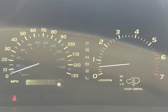 Luckystarsページ 1999 Lexus LX 470 for Sale - Cars & Bids