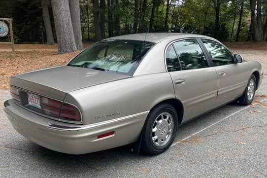 2003 Buick Park Avenue Owner's Manual – Paper Edition