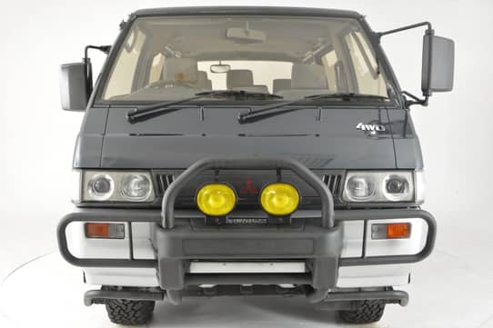1992 Mitsubishi Delica Star Wagon Exceed 4WD for Sale - Cars